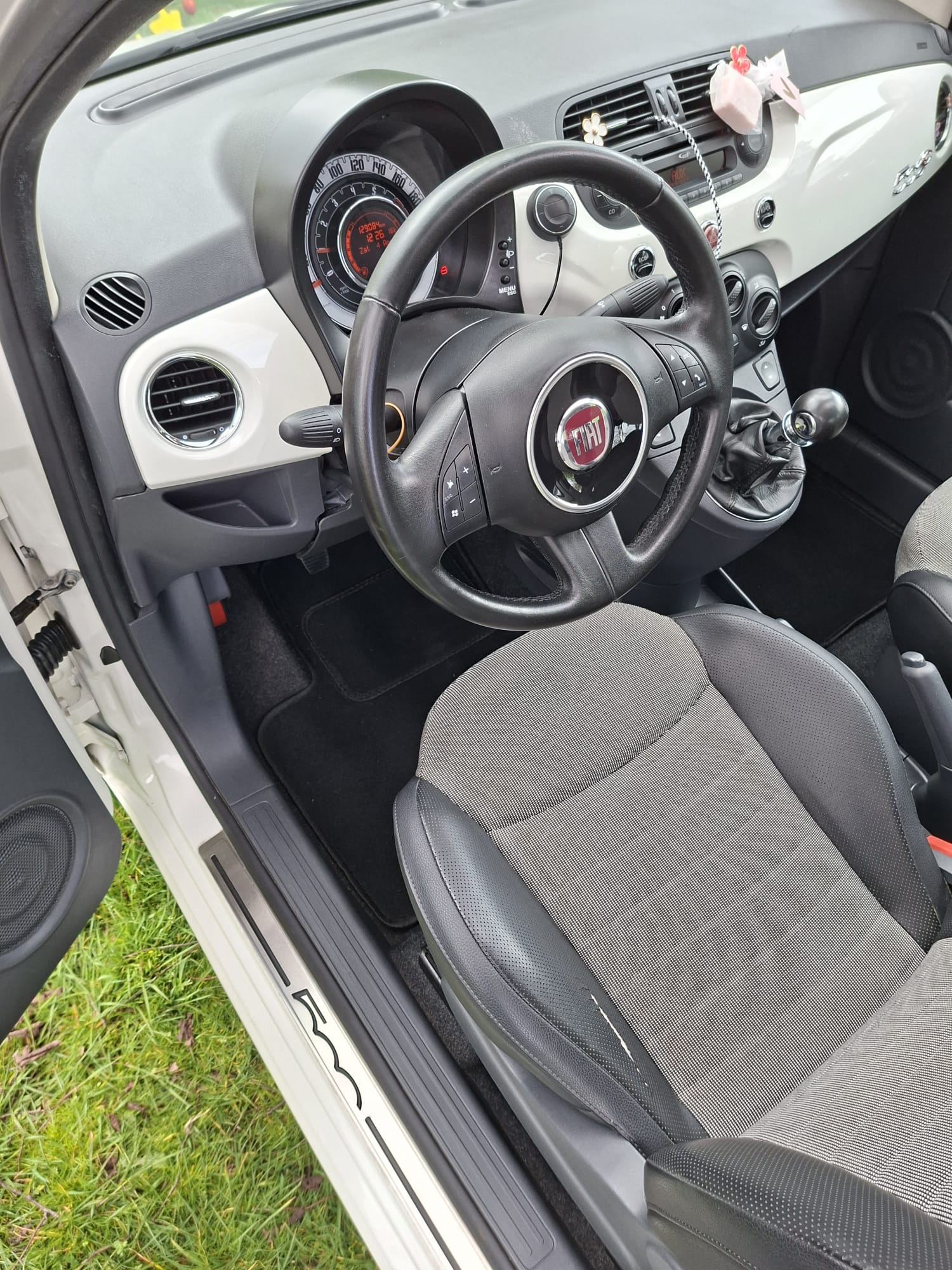 Fiat 500 interieur